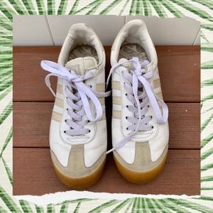 ✨SOLD✨Y2K Vintage Adidas Samoa